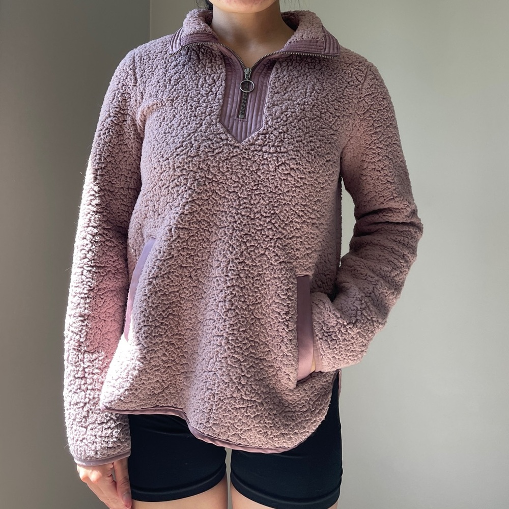 A&F fleece top